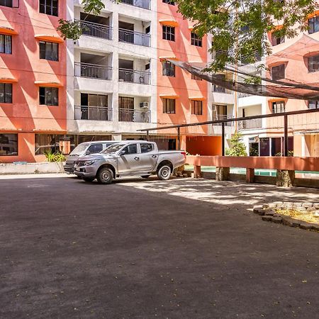 Airport Express Hostel E-527, 2 Minutes To Airport,Fast Wifi, Free Netflix Мактан Екстериор снимка